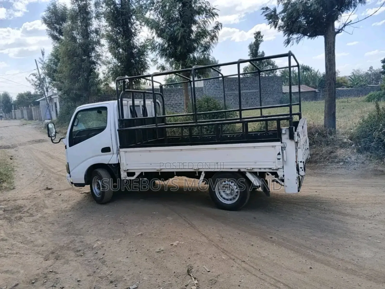 Ask for Transport Service Lorry, Pickup, Dyna, and Commercial Trucks