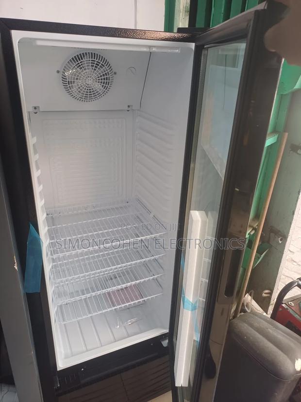 Hisense Showcase 192 Liters Glass Door Refrigerator With Lock - thumbnail 3