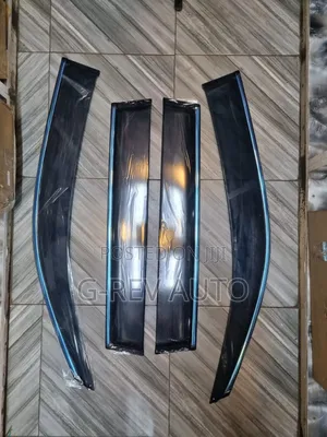 Land Cruiser Prado J150   Chrome Windbreakers