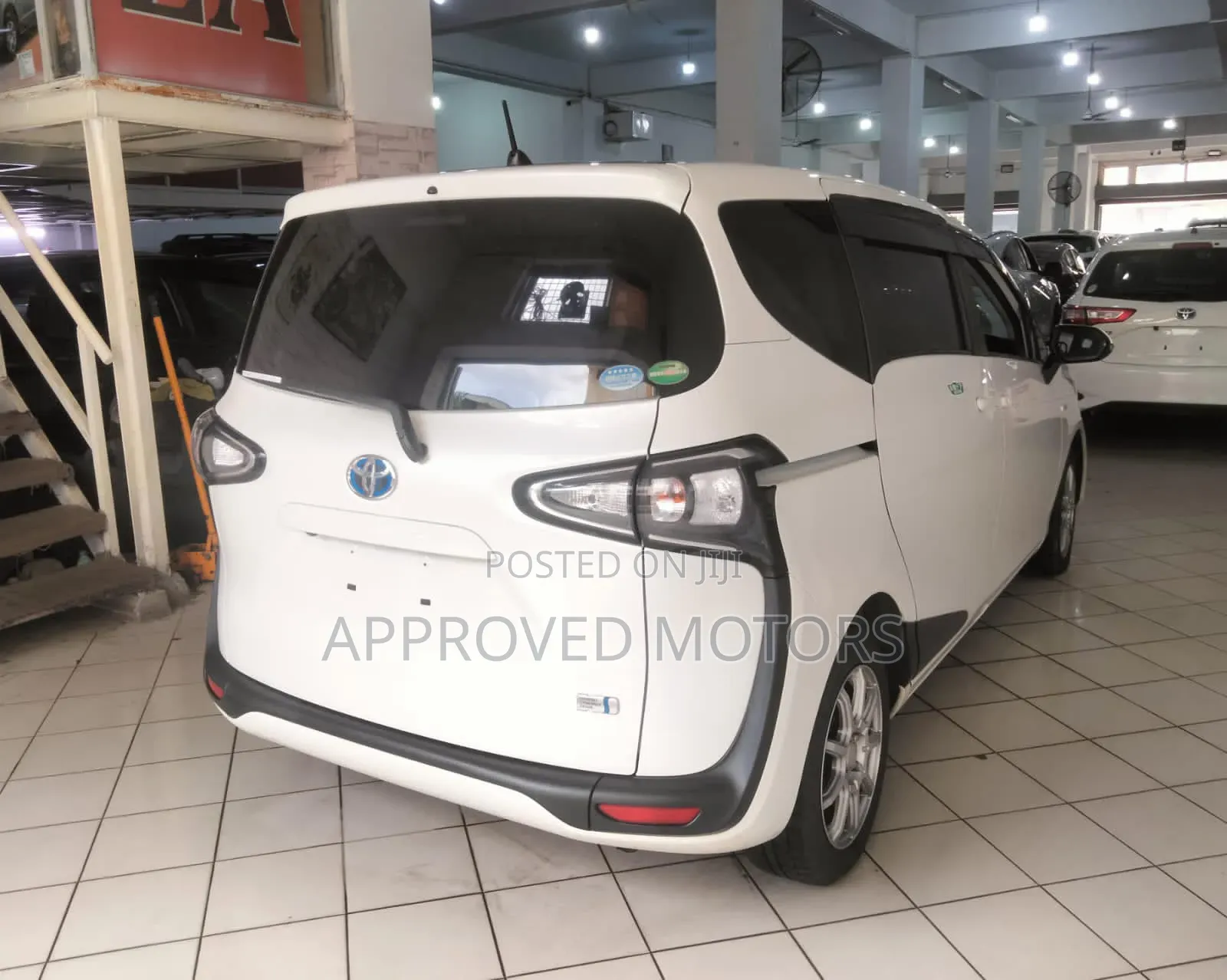 Toyota Sienta 2019 White