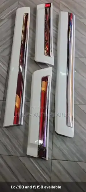 Landcruiser  200 Series/Prado 150 Door Moulding.