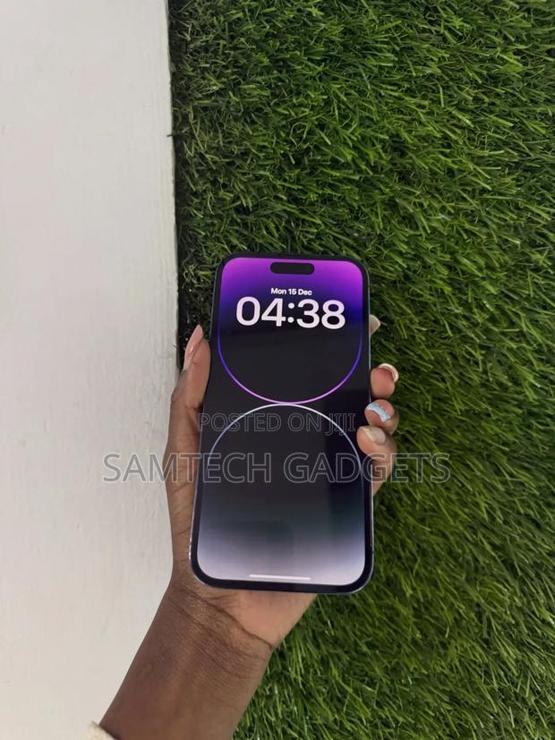 Apple iPhone 14 Pro 256 GB Purple - main view