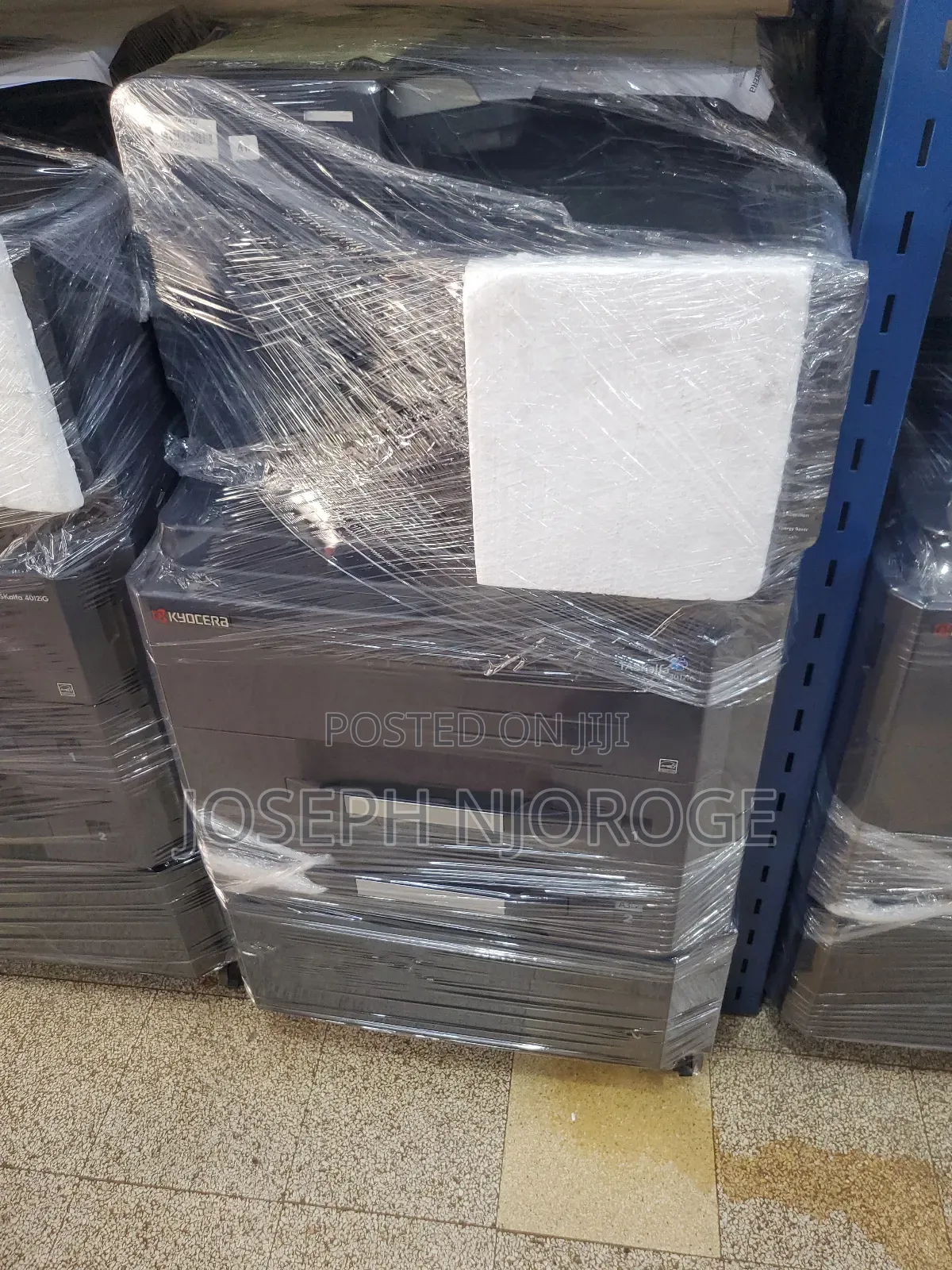 Bulky Copier Kyocera Taskalfa 4012i