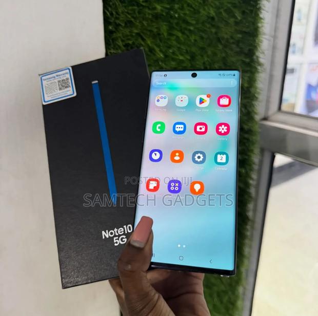 Samsung Galaxy Note 10 5G 256 GB Silver - main view