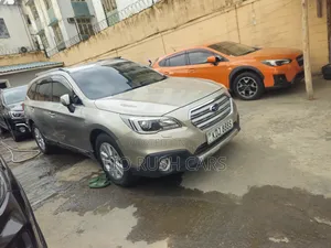 Subaru Outback 2016 Silver