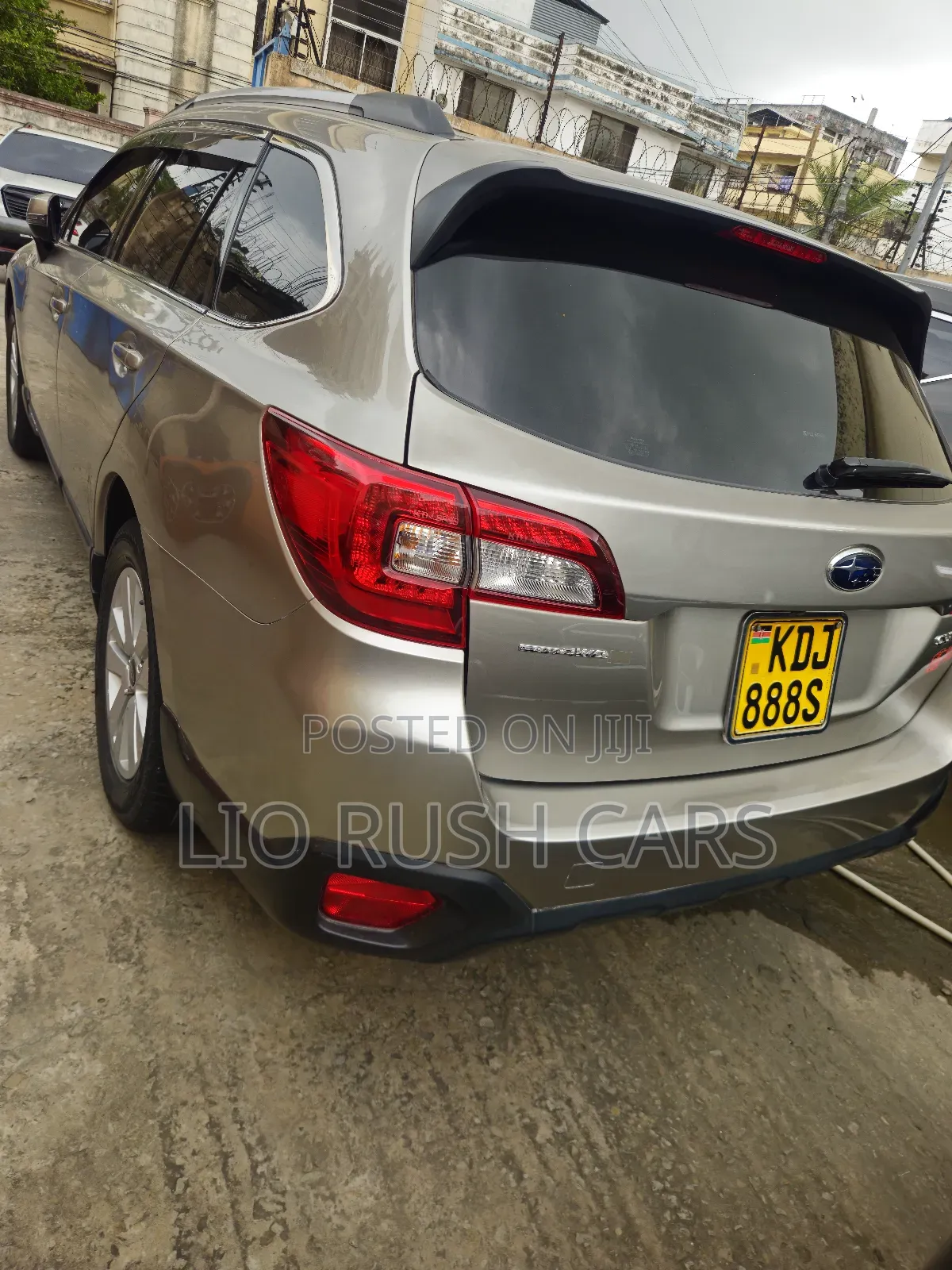 Subaru Outback 2016 Silver