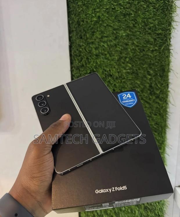 Samsung Galaxy Z Fold 5 512 GB Black - thumbnail 3