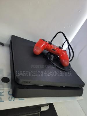 Sony Ps4 - Chipped With 8 Games - thumbnail 2