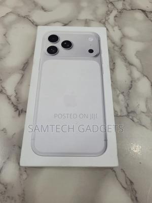 New Apple iPhone 17 Pro Max 256 GB Silver - thumbnail 2