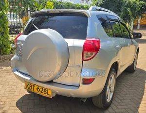 Toyota RAV4 2.0 VVT-i 2008 Silver