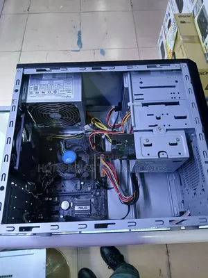 Desktop Computer Asus 8GB Intel Core i5 HDD 500GB