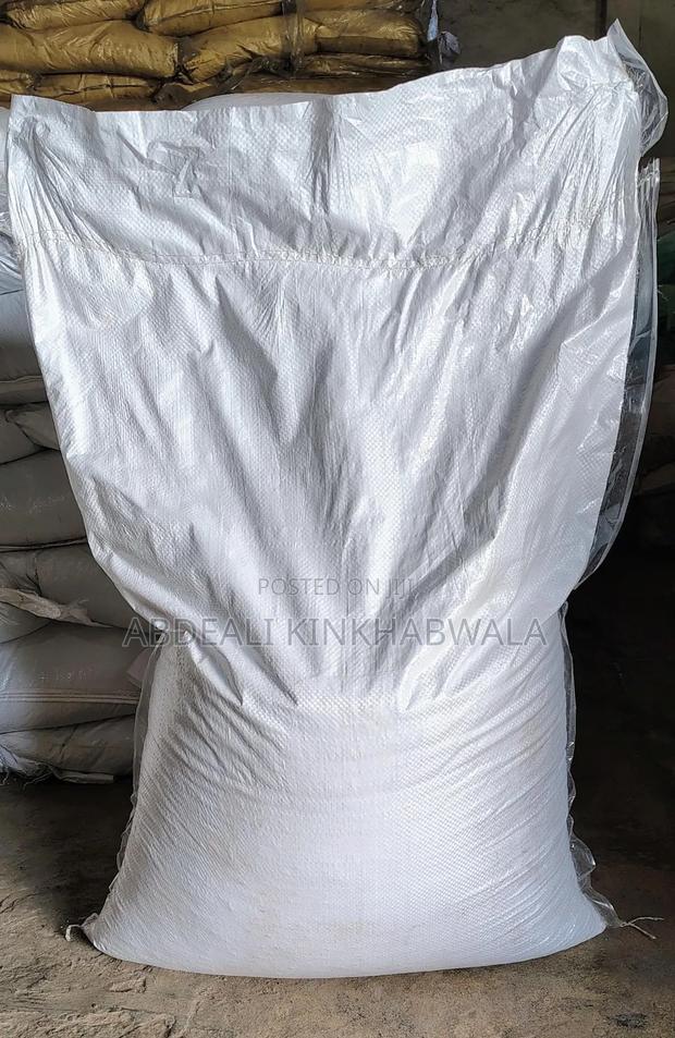 Vermicompost Organic Fertilizer - thumbnail 4