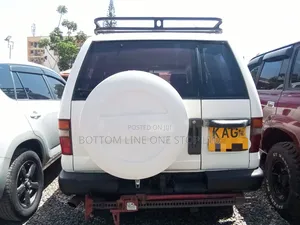 Isuzu Trooper 1998 White