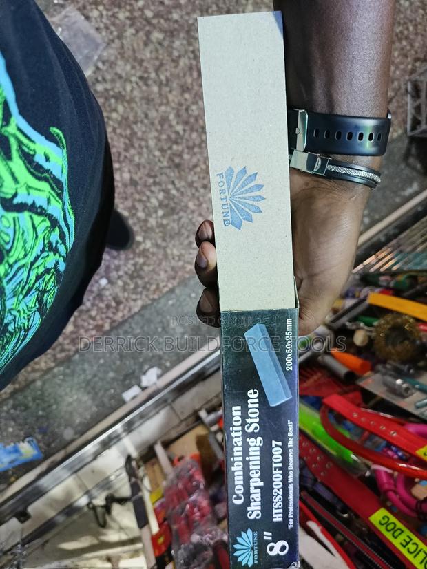 Fortune 8" Combination Sharpening Stone - thumbnail 3