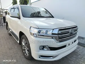 Toyota Land Cruiser 2019 Off white