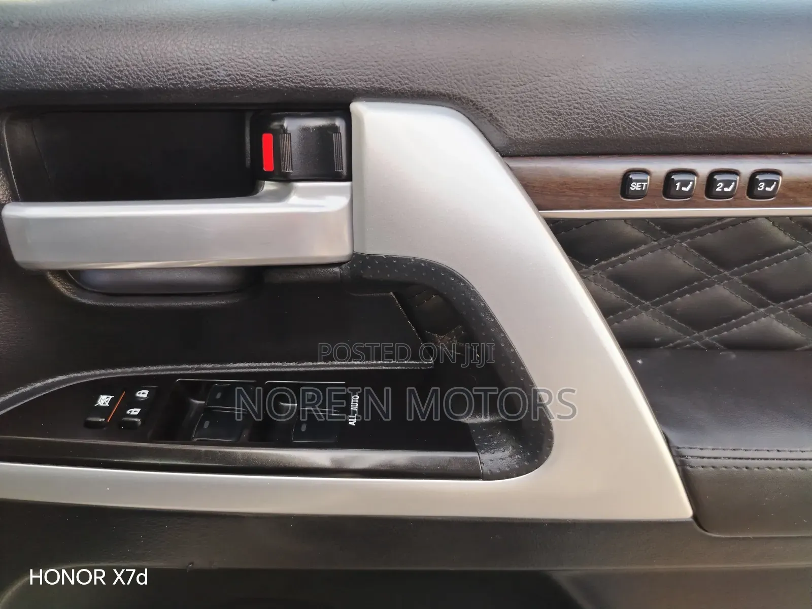Toyota Land Cruiser 2019 Off white