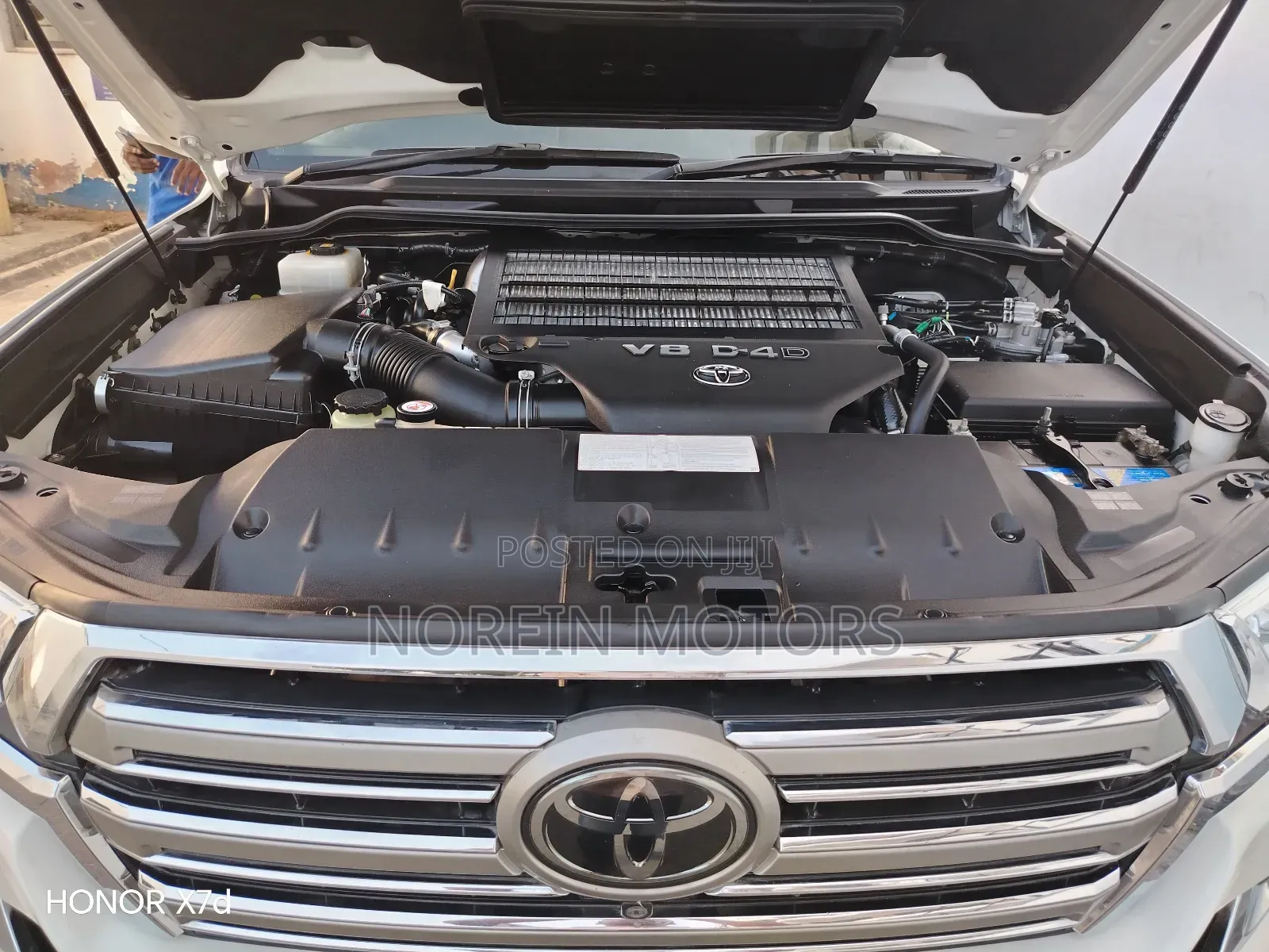 Toyota Land Cruiser 2019 Off white