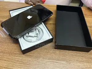 New Apple iPhone 11 Pro Max 256 GB Gray