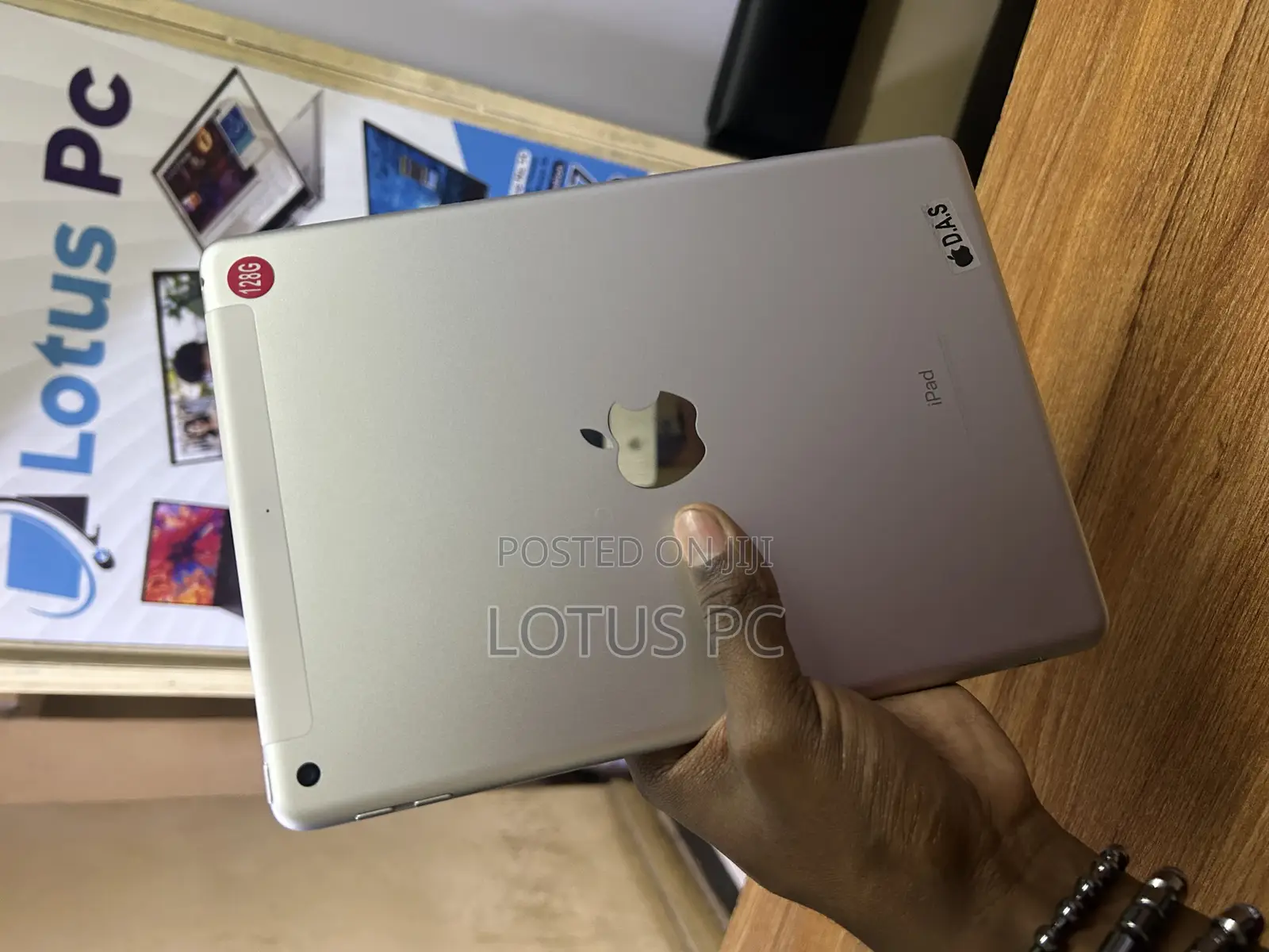 Apple iPad Pro 9.7 (2016) 128 GB Silver