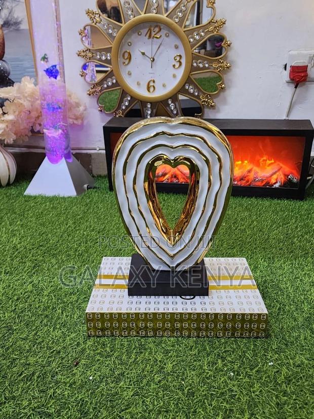 Ceramic Pillar Decor - main view