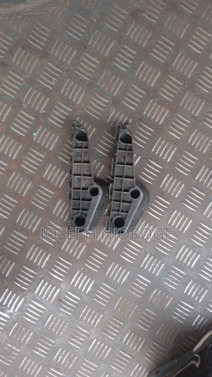 Axio/Fielder 161 Bumper Slide