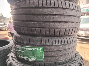 Tyre 245/35zr20 Dovroad