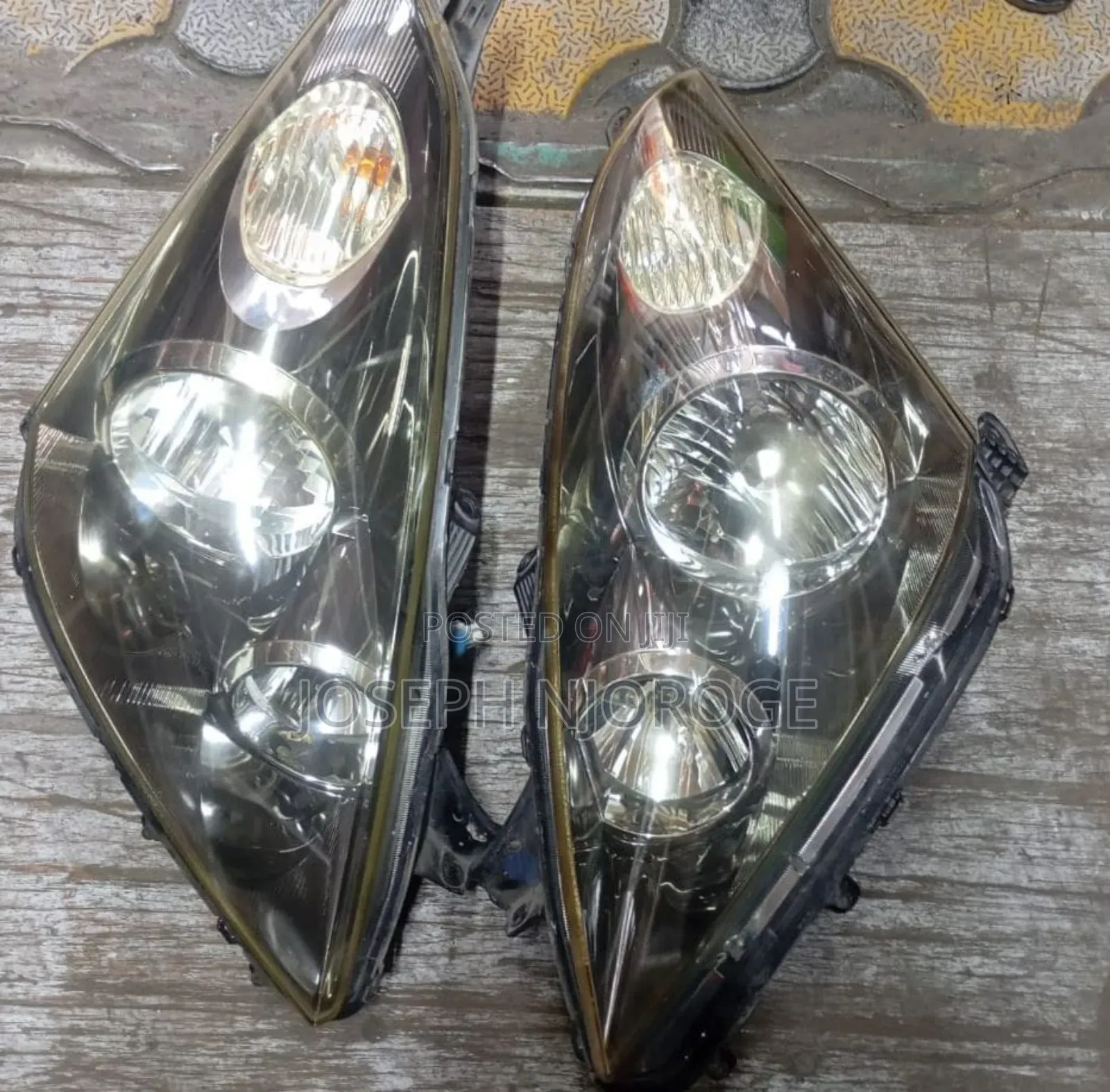 Wish 2002 Headlights Xenon