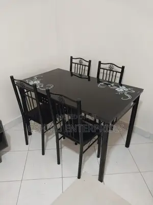 Executive 4 Sitter Dinning Table