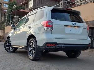Subaru Forester 2016 White