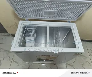 200l Chest Freezer 2 in 1 Freezer/Fridge