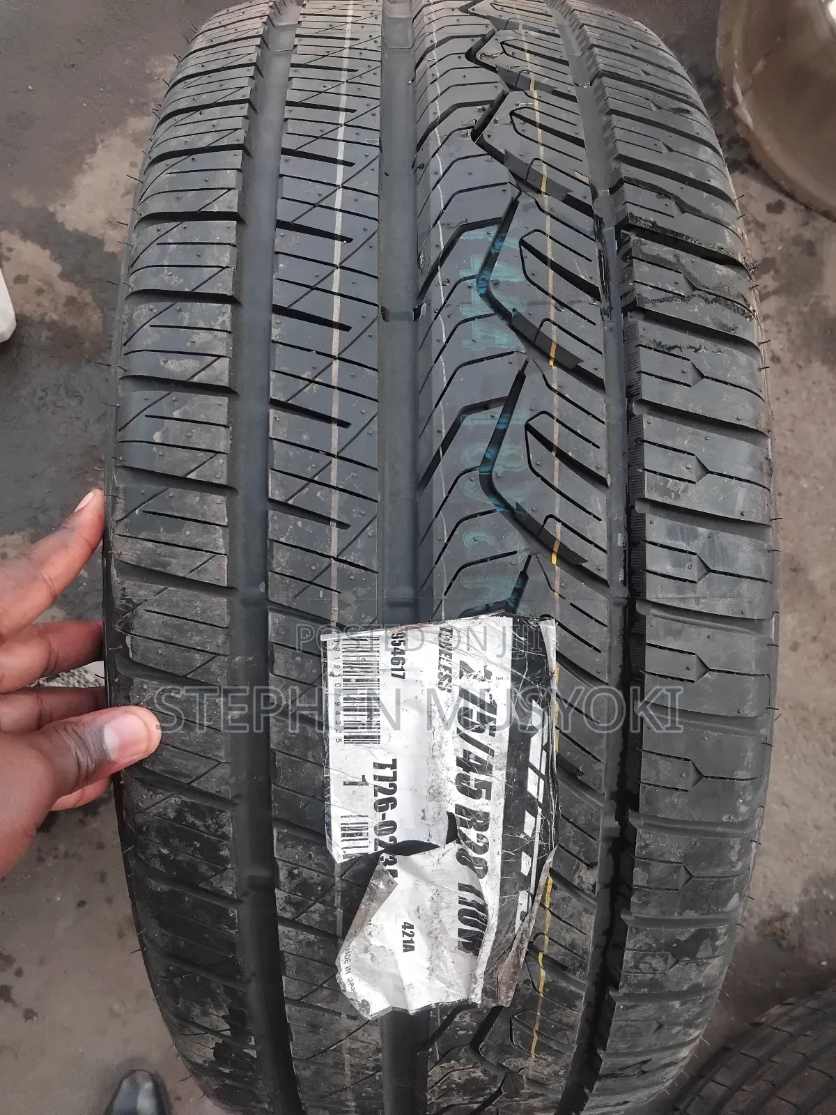 275/45zr20 Nitto Tyre