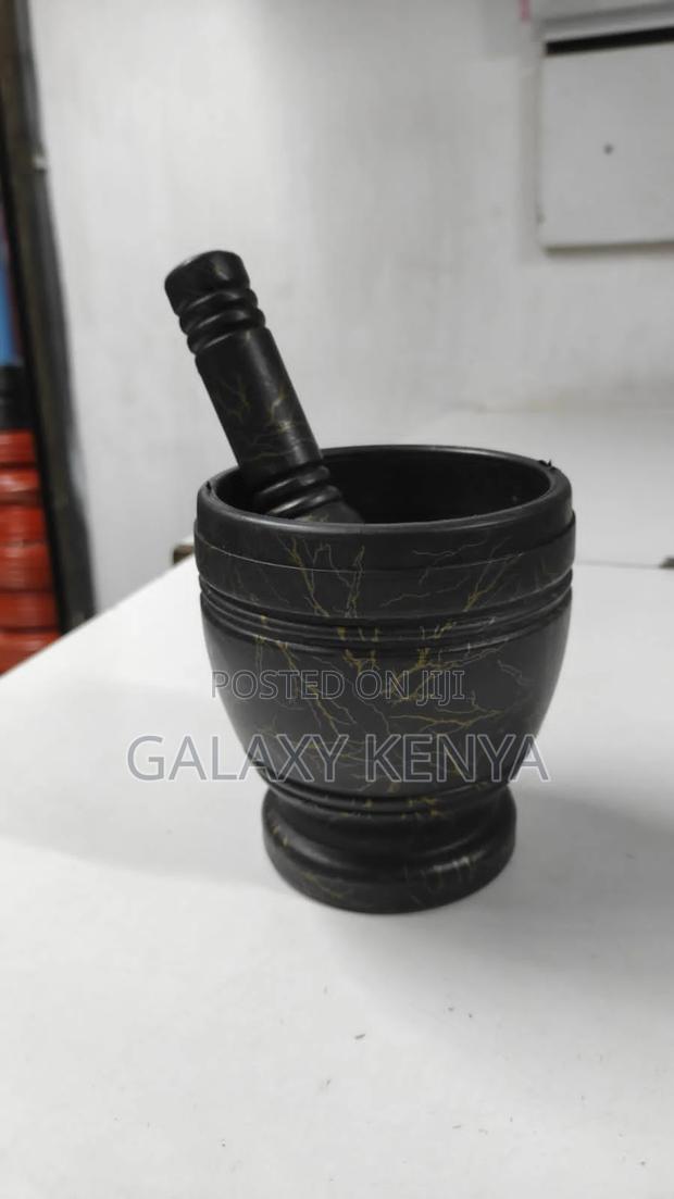 Black Marble Design Pestle and Mortar, - thumbnail 3