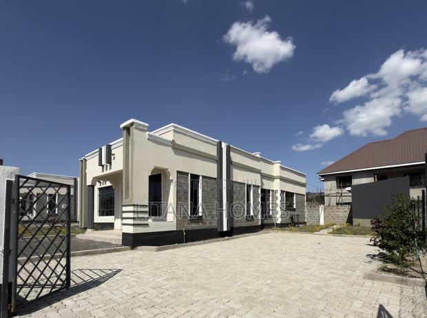 3bdrm Bungalow in Kitengela for sale