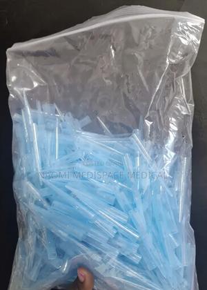 Laboratory Blue Tips - thumbnail 2