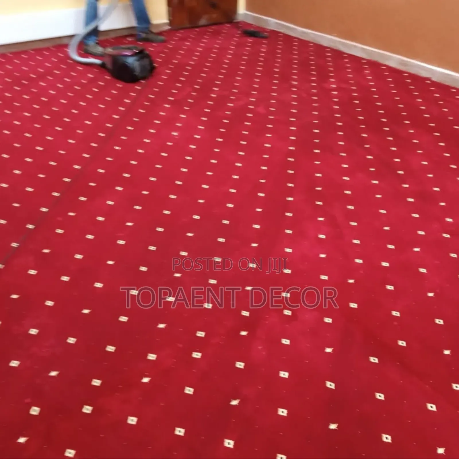 Turning Ordinary Rooms Into Presidential Spaces 12mm Red Printedcarpet