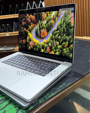 Laptop Apple MacBook Pro 2021 M1 32GB Intel Core i7 SSD 1T