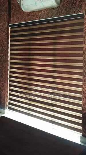 Brown Colour Luxury You Can Adjust Horizontal Office Blinds