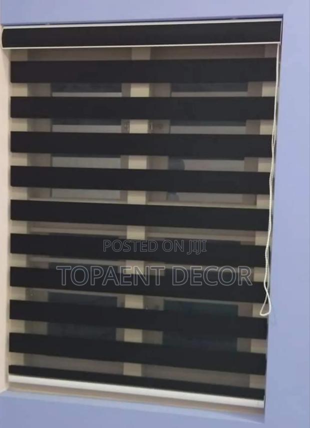 Black Comfort, Privacy And Style Combined Horizontal Office Blinds