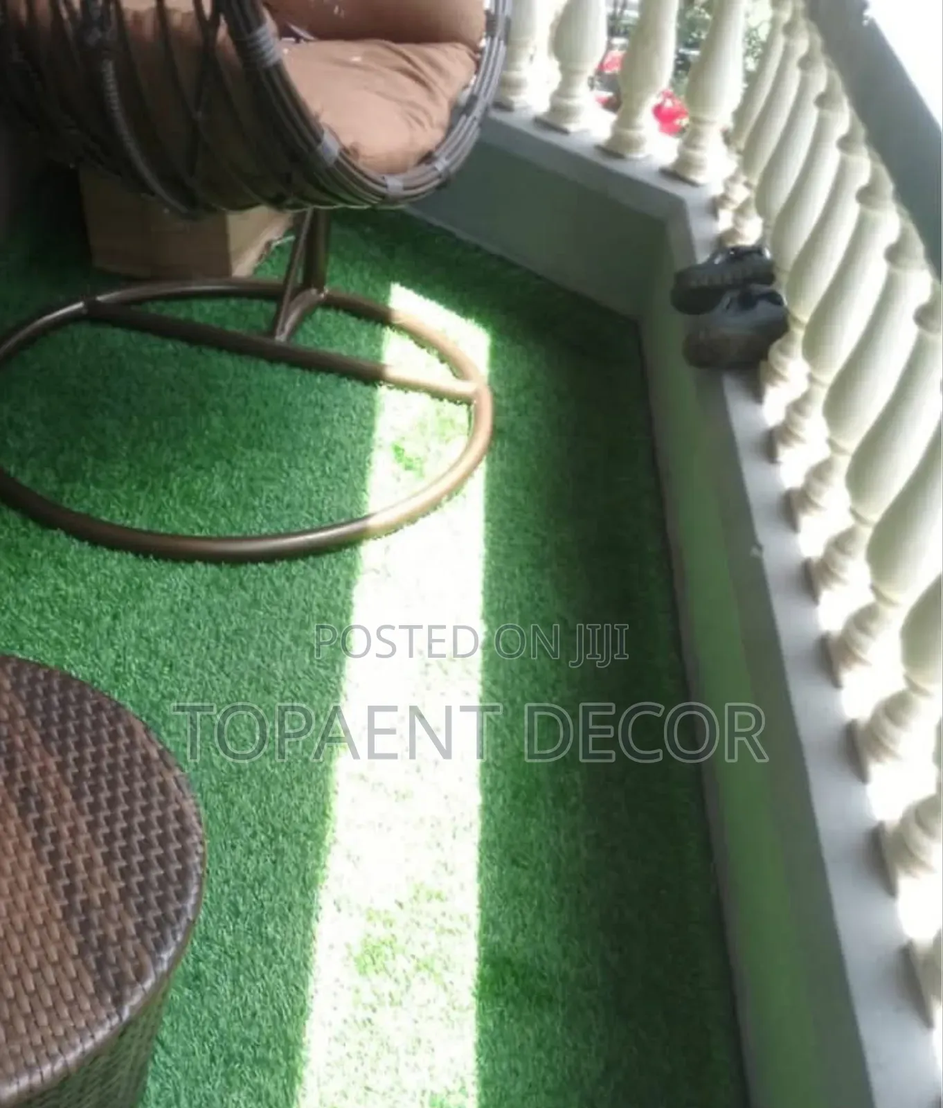 10mm Radiant Green, Balcony Revamp Artificial Grass Carpet