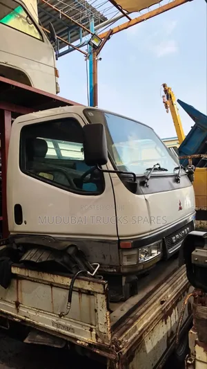 Mitsubishi Canter Hd Cabin Assembly
