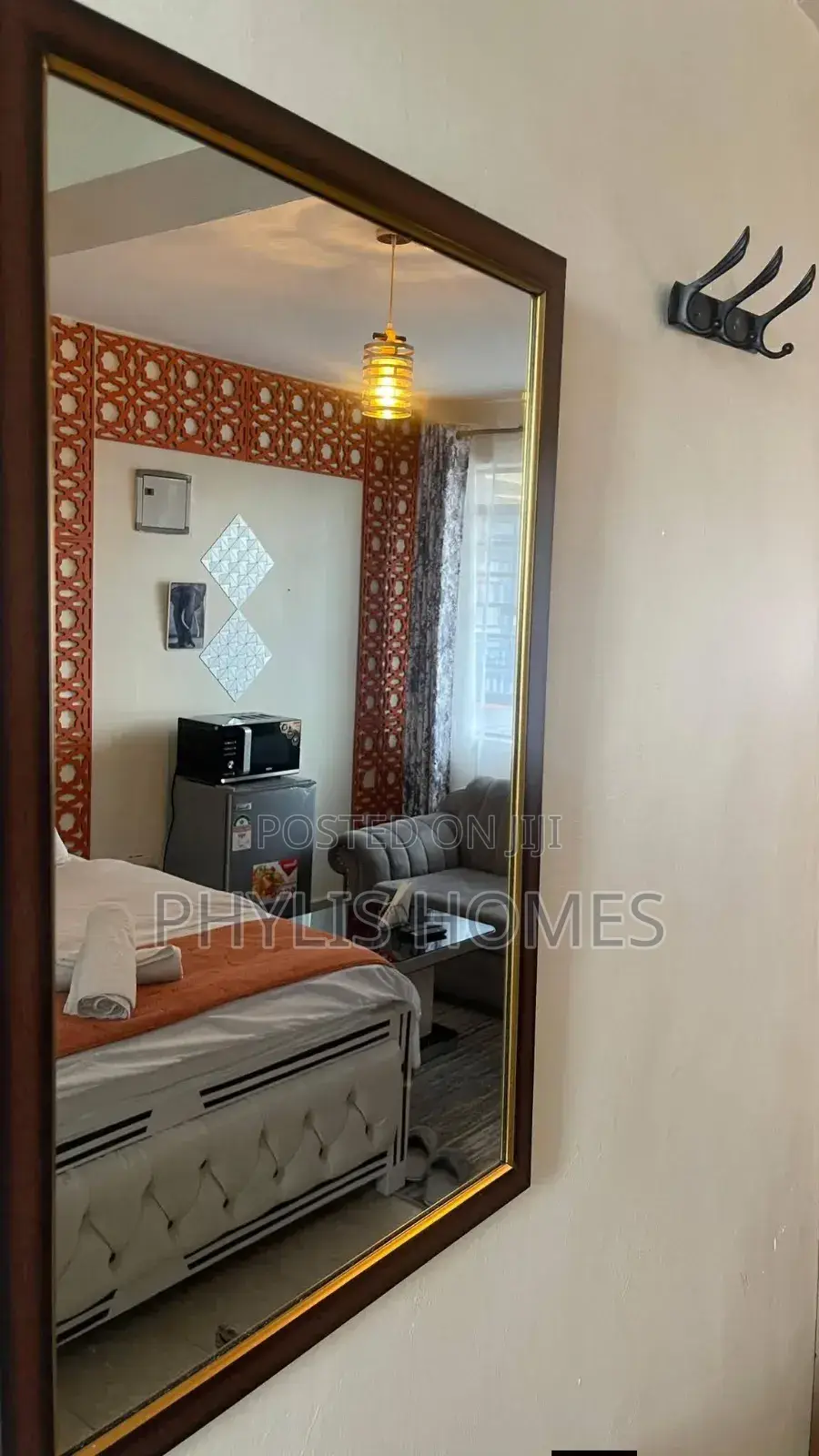 Tastefully Furnished Studio in South B