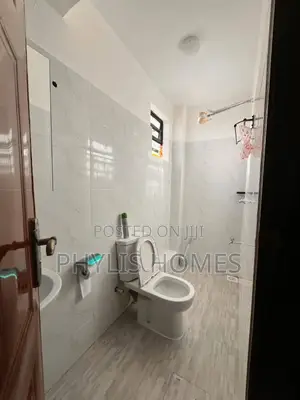 Tastefully Furnished Studio in South B