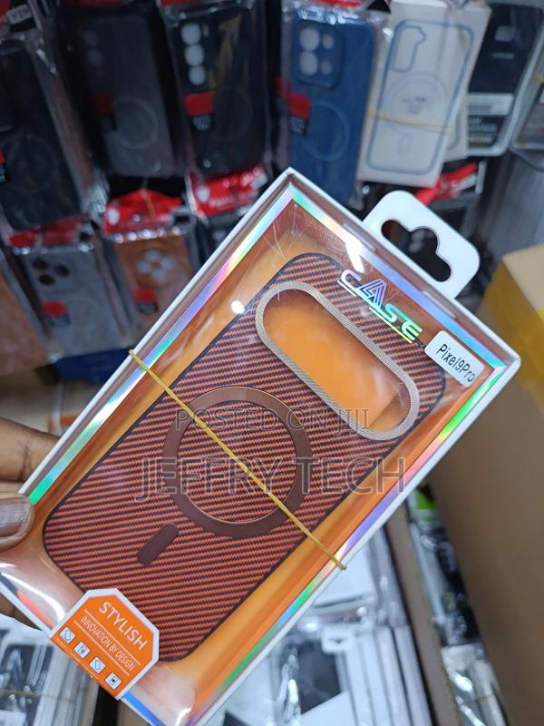 Google Pixel 9 Pro Carbon Fiber Texture Is Magsafe Wireless Charging. - thumbnail 3