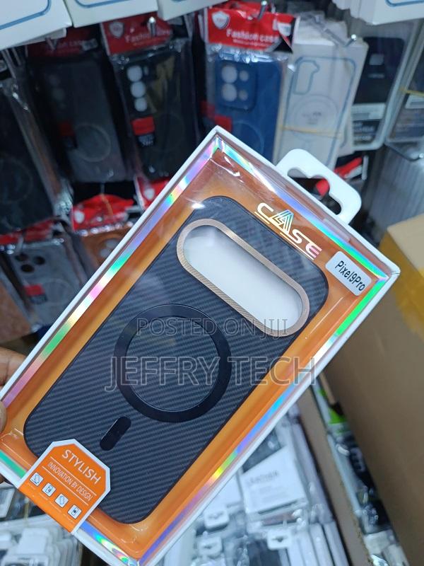 Carbon Fiber Texture Magnetic Phone Case for the Google Pixel 9 Pro. - thumbnail 3