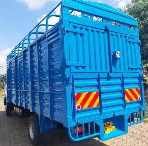 Isuzu Frr90 - thumbnail 4