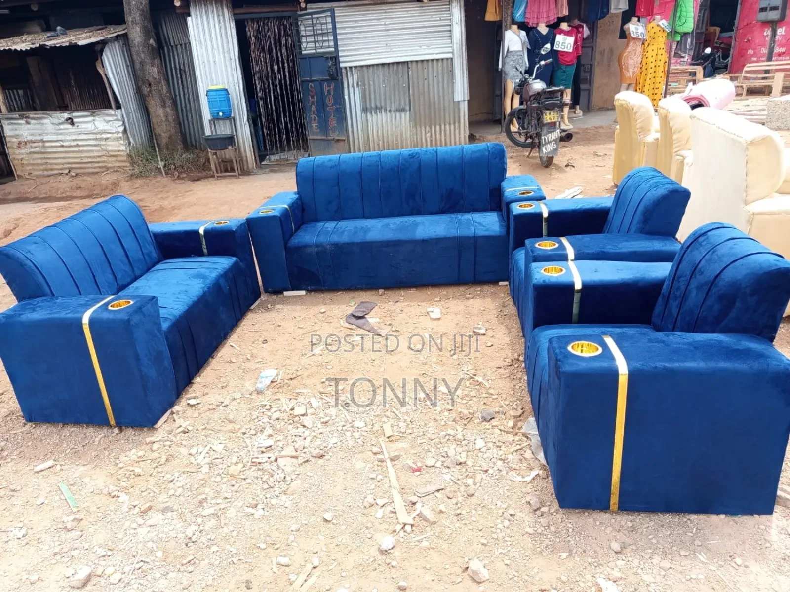 7-Seater Couch Ready Made
