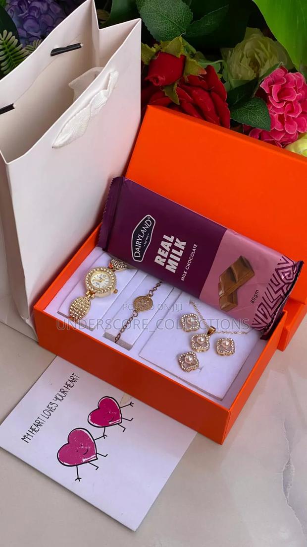 Necklace/Earrings Set Gift Box - thumbnail 11