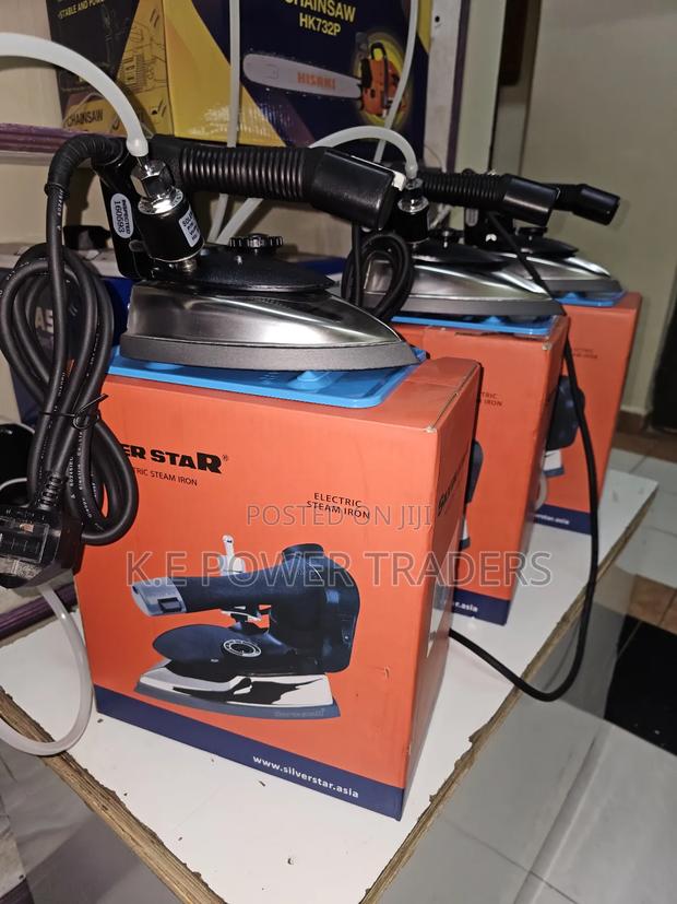 Silverstar Electric Steam Iron - main view