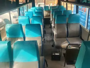 Isuzu Executive Bus 2008 Yellow