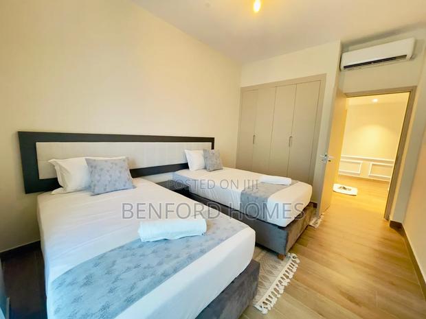 2 Bedroom Sea View Apartment for Short Term Let - thumbnail 9